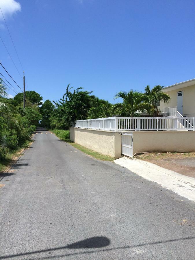 Georges Royal Inn Frederiksted Kültér fotó